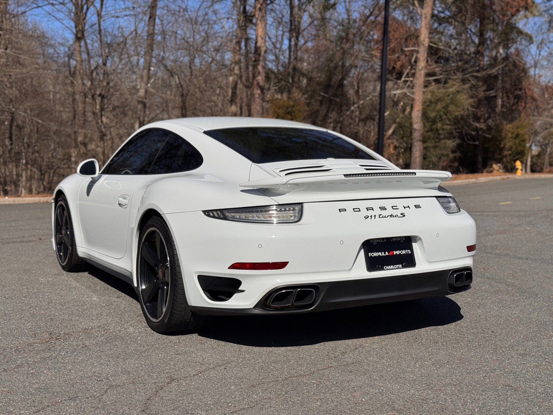 Used 2014 Porsche 911 Turbo S image 8