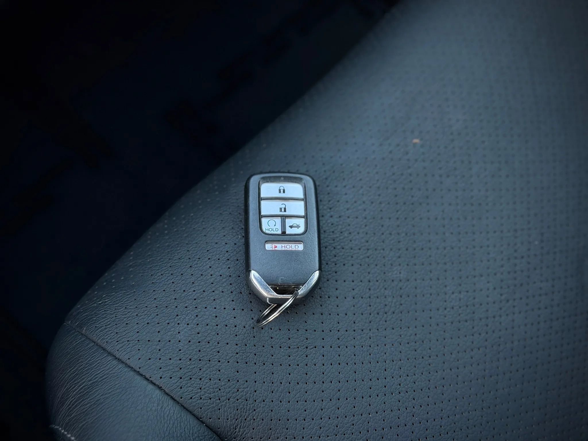 Used 2017 Honda Accord EX-L image 24