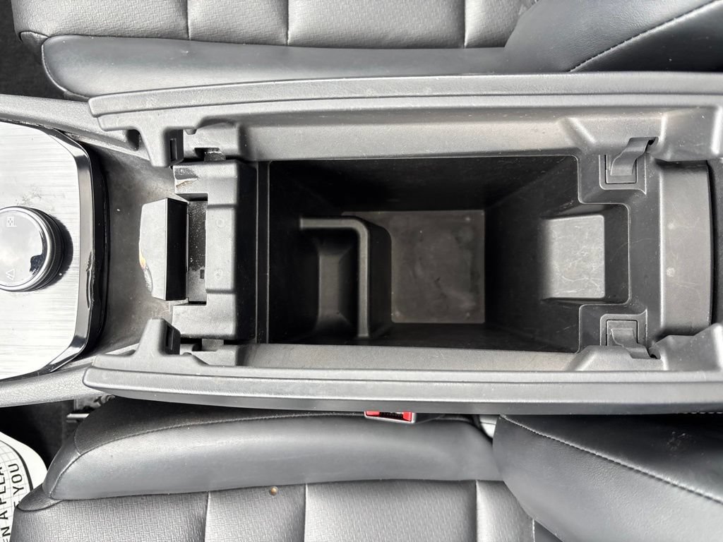 Certified 2023 Nissan Rogue SV w/ SV Premium B Package AWD/4WD image 17