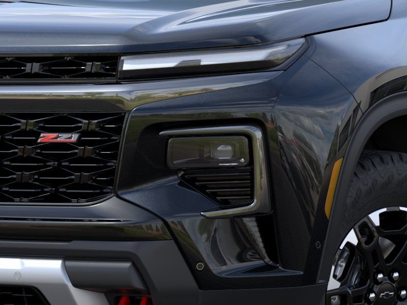 New 2027 Chevrolet Traverse Z71 w/ Enhanced Driving Package AWD/4WD image 10