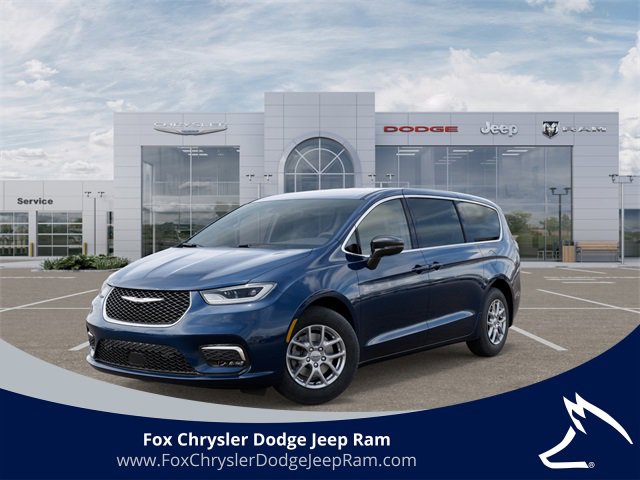 New 2025 Chrysler Pacifica Select
