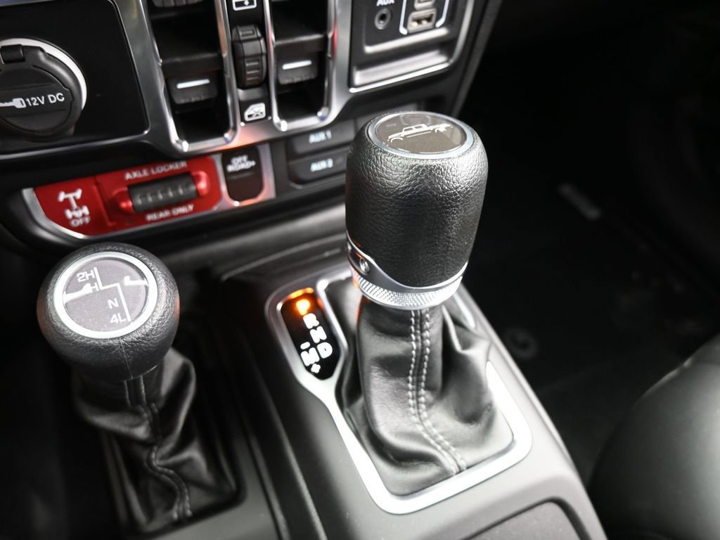 Used 2024 Jeep Gladiator Sport image 25