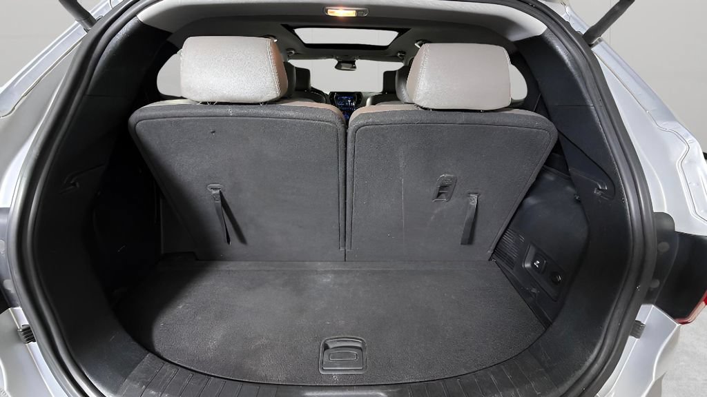 Used 2017 Hyundai Santa Fe Limited FWD image 27