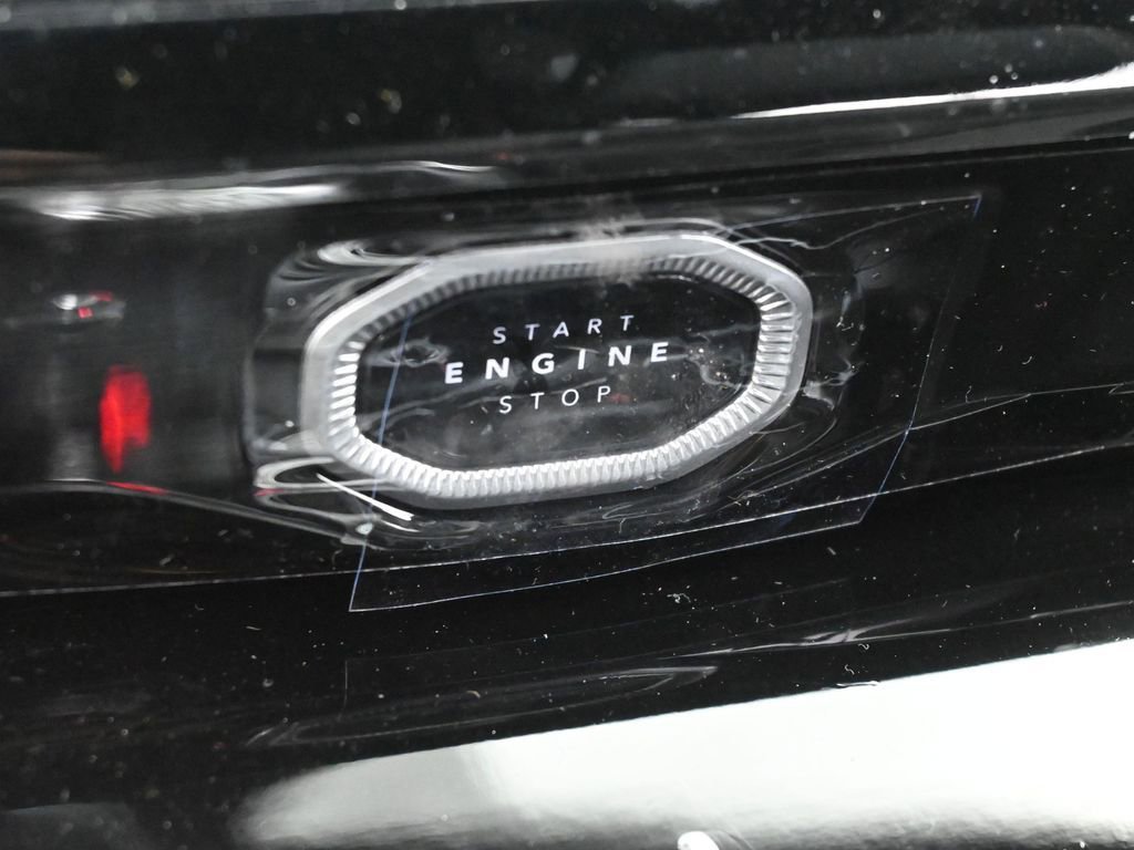 New 2026 Jeep Grand Cherokee Altitude RWD image 21