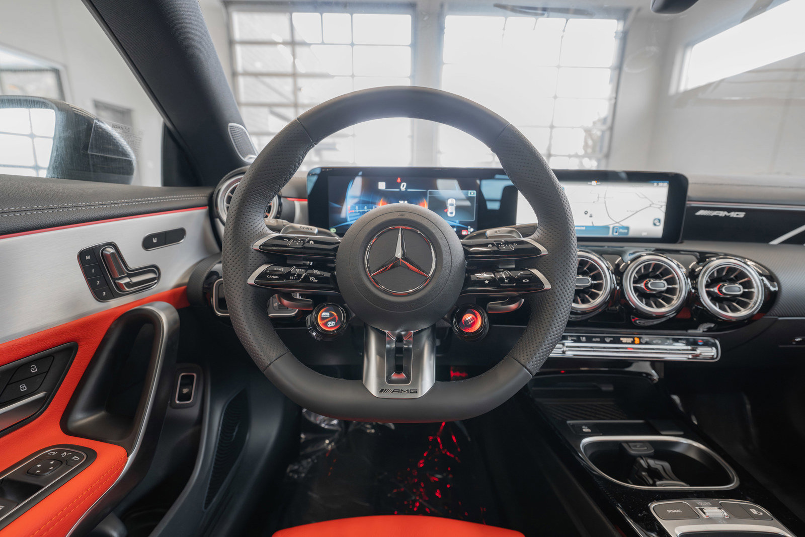New 2025 Mercedes-Benz CLA 45 AMG 4MATIC image 9