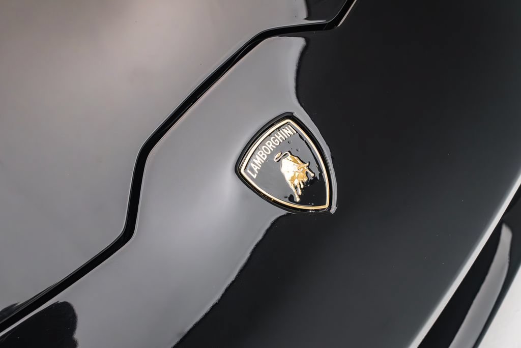 Used 2016 Lamborghini Huracan LP 610-4 AWD/4WD image 35