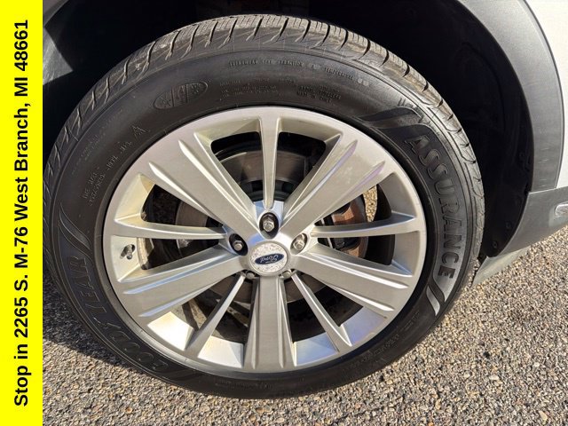 Used 2019 Ford Explorer Limited w/ Class III Trailer Tow Package AWD/4WD image 8