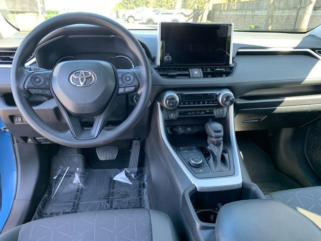 Used 2023 Toyota RAV4 AWD Hybrid image 14