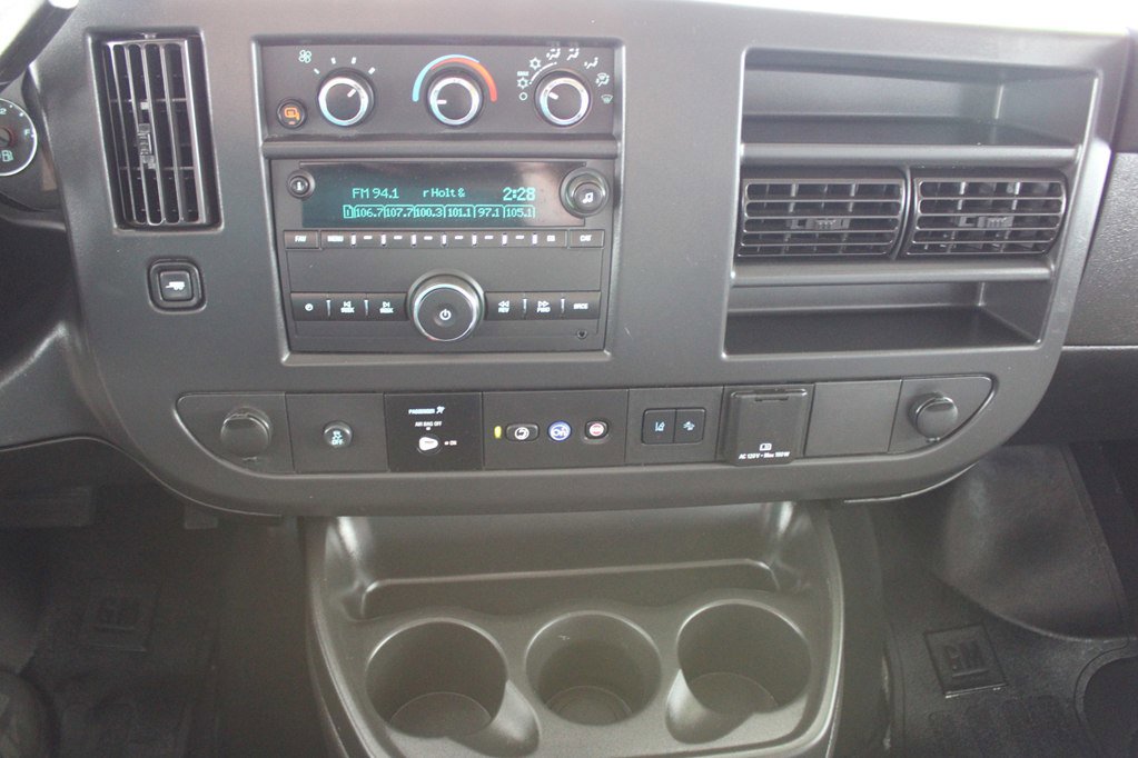 Used 2024 Chevrolet Express 3500 LT w/ LT Preferred Equipment Group image 22