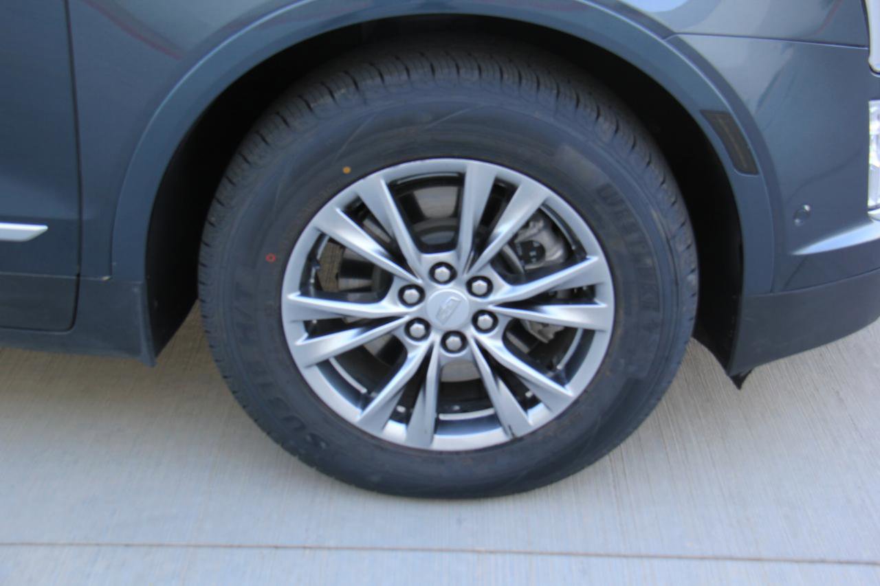Used 2021 Cadillac XT5 Premium Luxury image 31