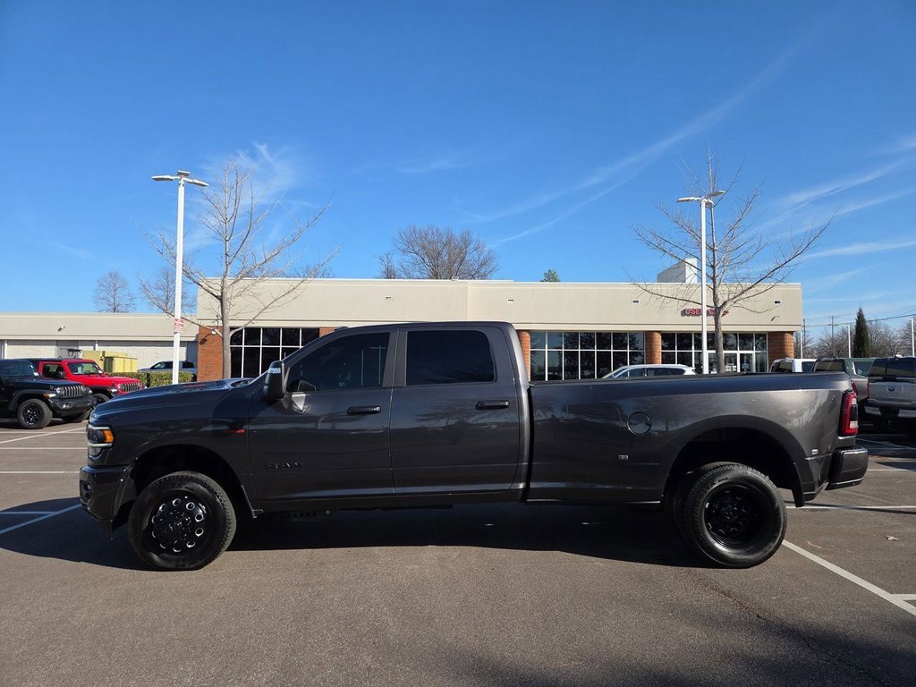 Used 2024 RAM 3500 Laramie w/ Night Edition image 4