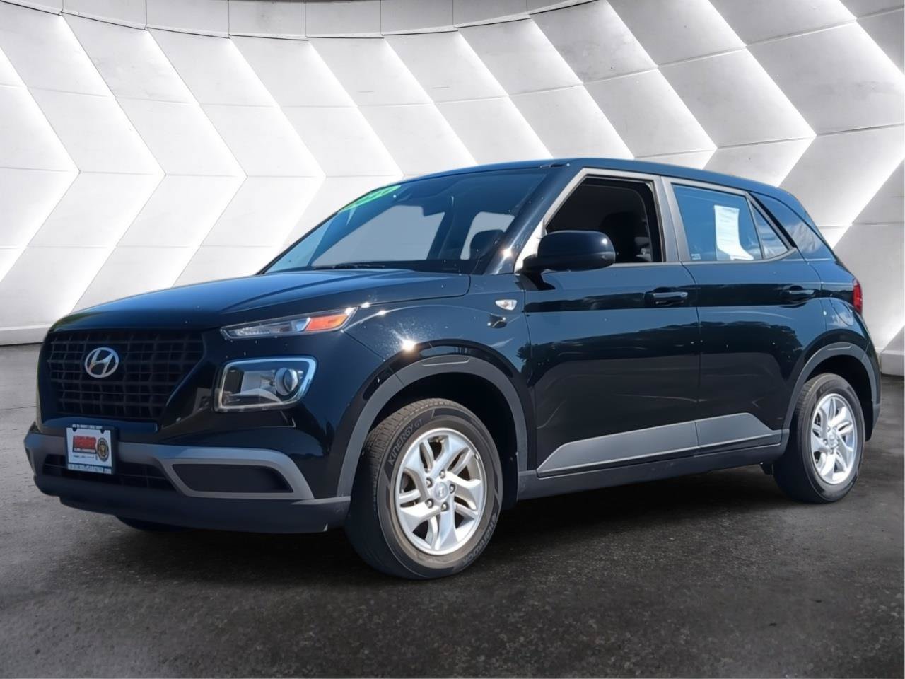 Used 2021 Hyundai Venue SE FWD image 26
