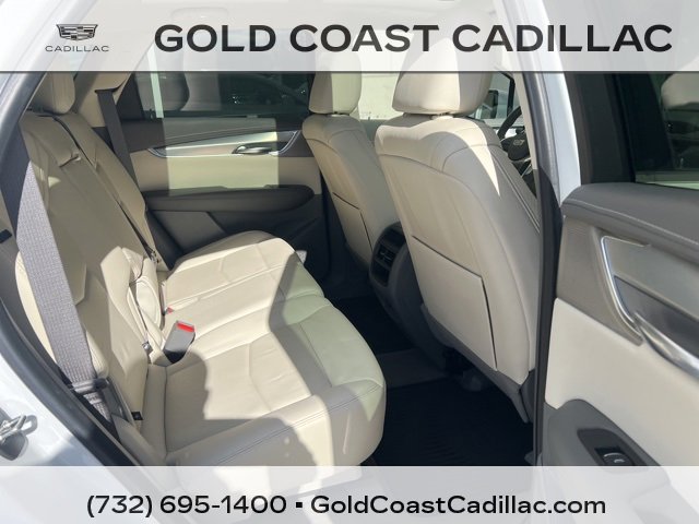 Used 2021 Cadillac XT5 Premium Luxury image 8