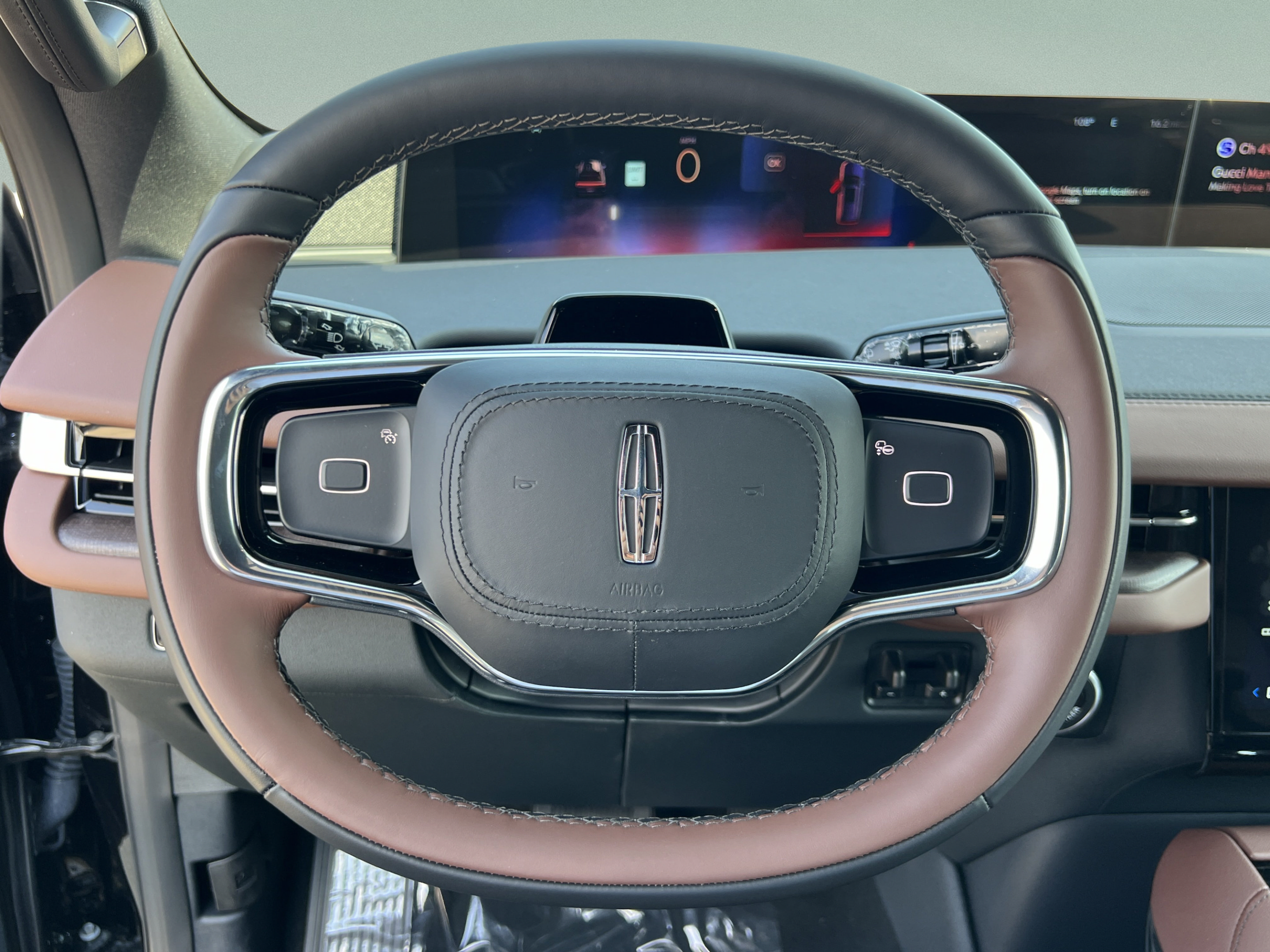 New 2027 Lincoln Navigator Reserve AWD/4WD image 11
