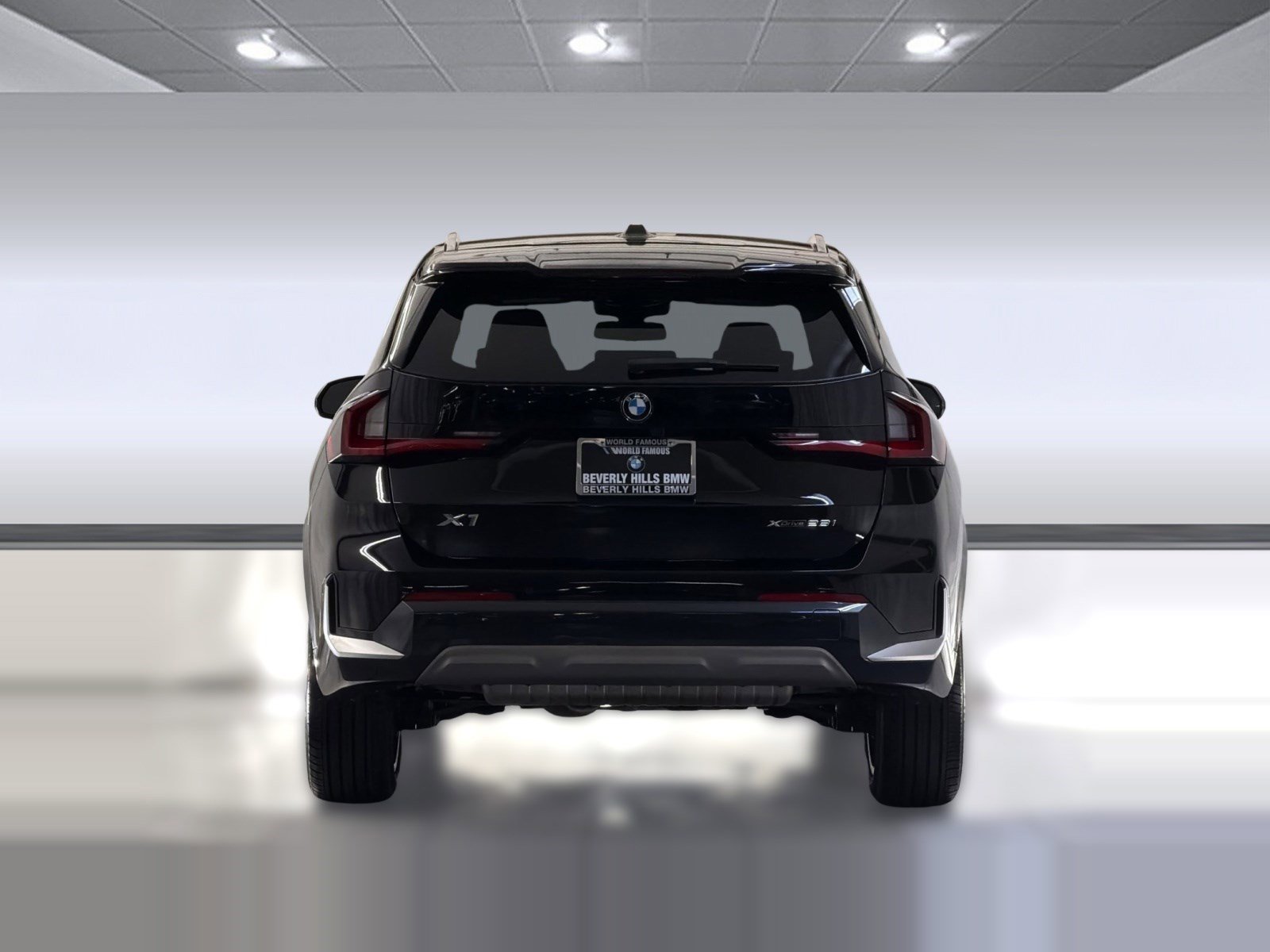 Used 2025 BMW X1 xDrive28i w/ Convenience Package AWD/4WD image 10