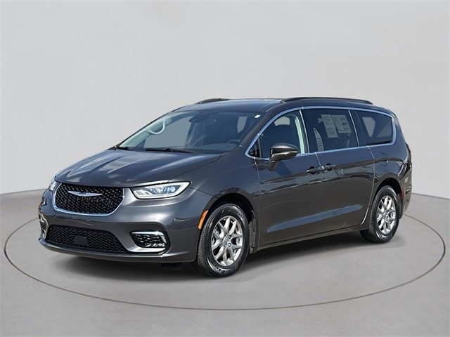 Used 2021 Chrysler Pacifica Touring