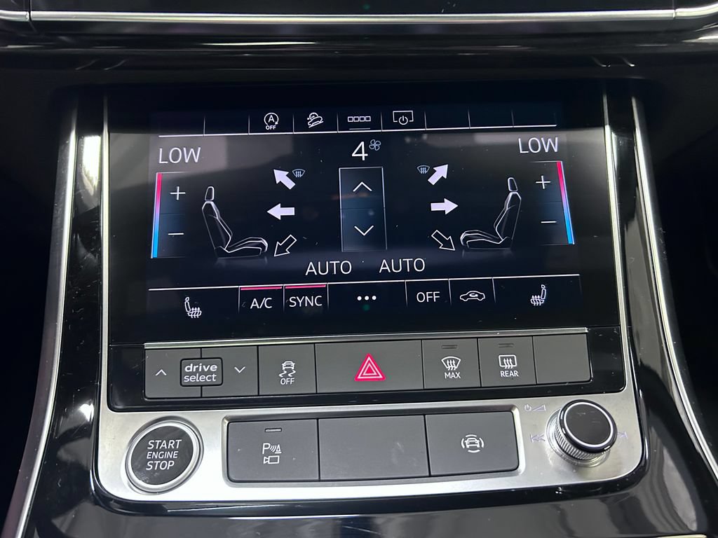 Used 2025 Audi Q7 3.0T Premium AWD/4WD image 17
