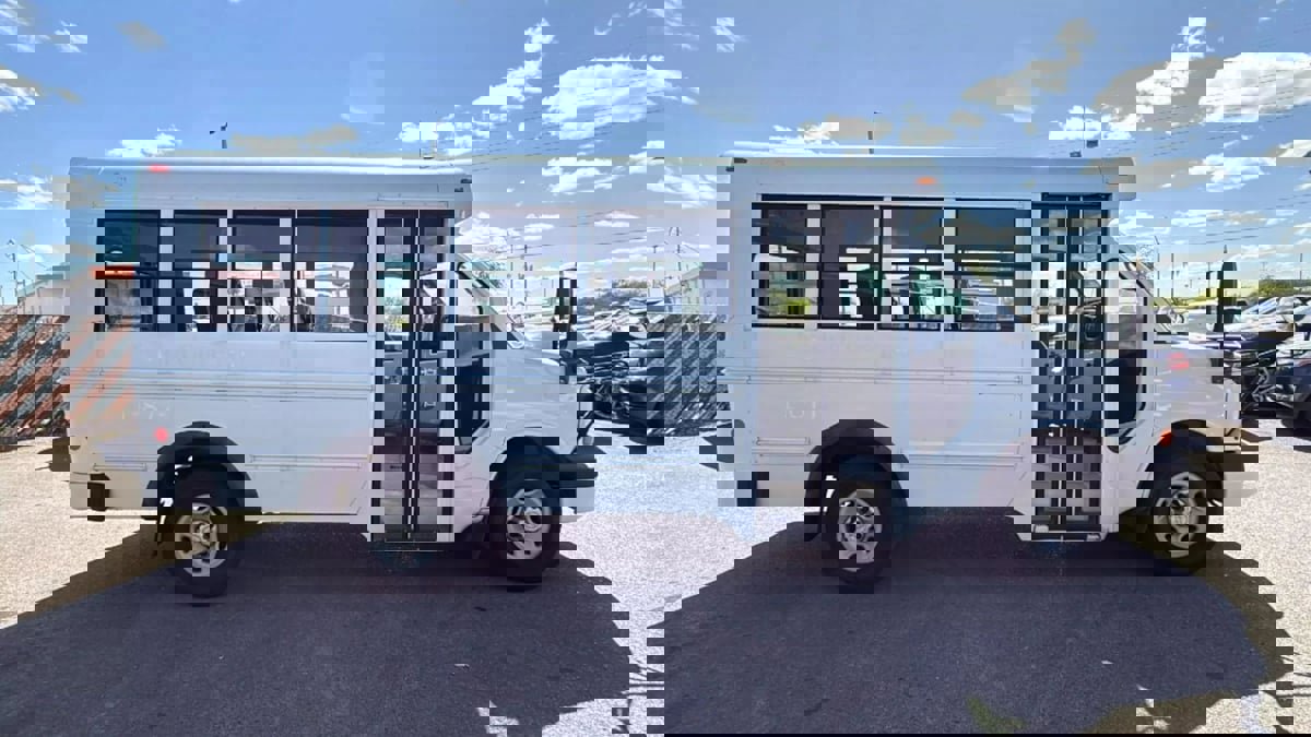 Used 2012 Chevrolet Express 3500 w/ School Bus Package image 20