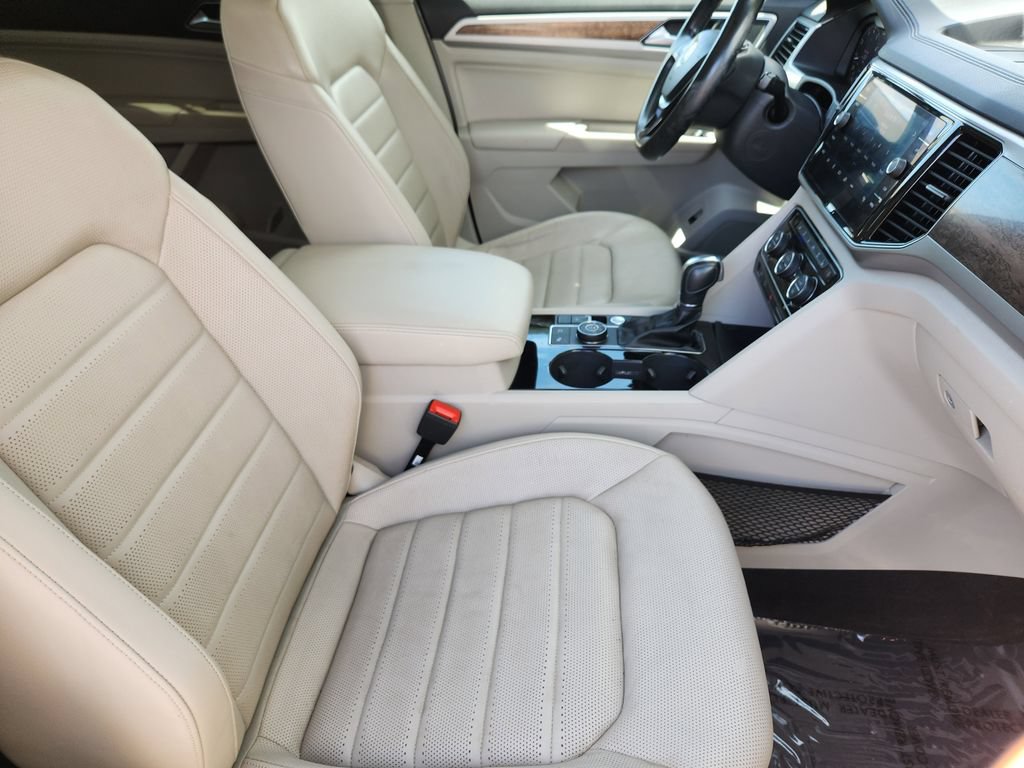 Used 2018 Volkswagen Atlas SEL Premium AWD/4WD image 5