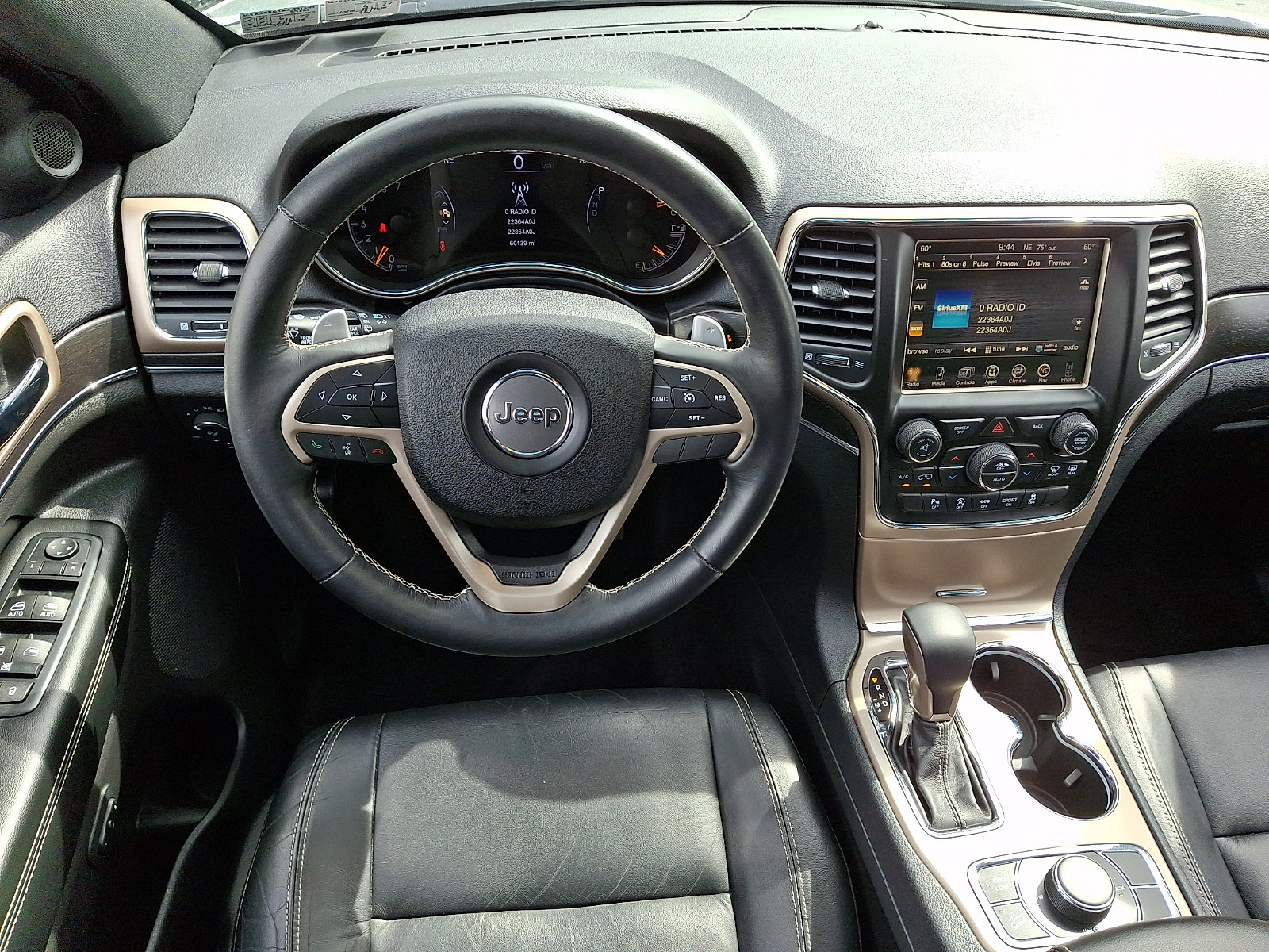Certified 2016 Jeep Grand Cherokee Limited AWD/4WD image 12