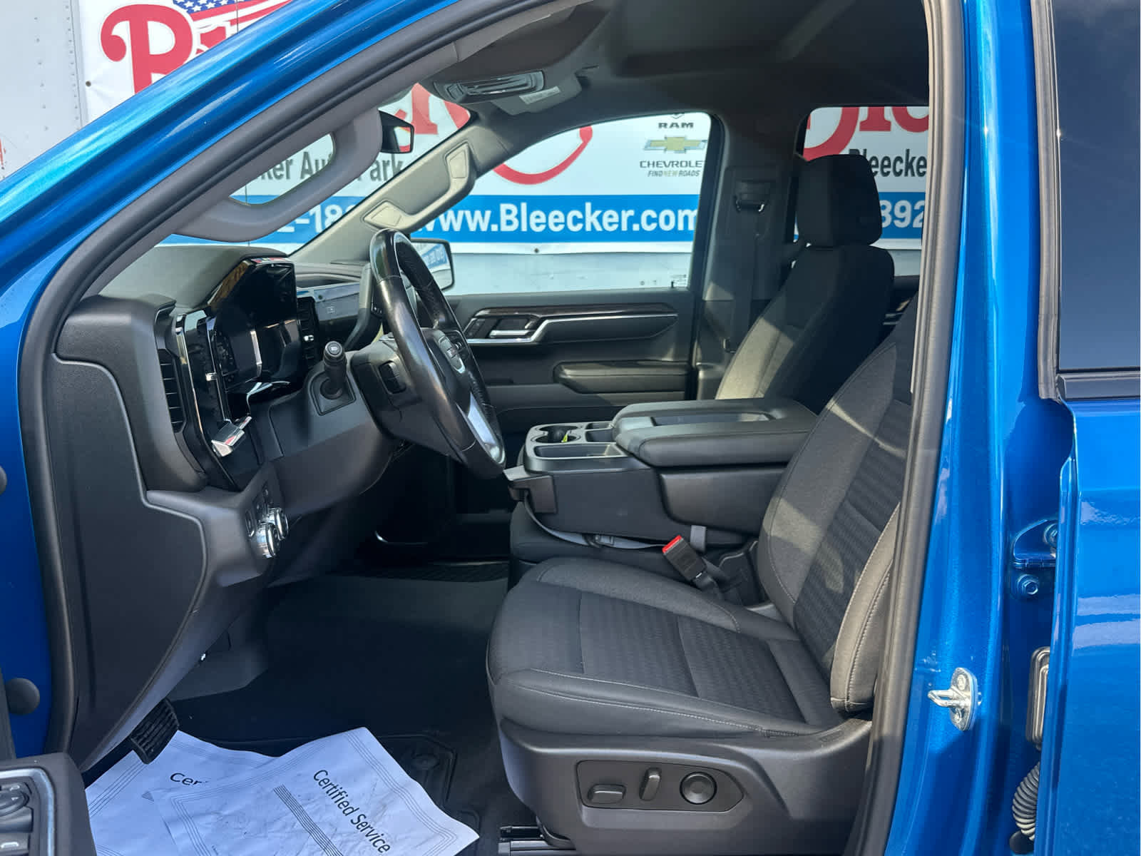 Used 2022 GMC Sierra 1500 Elevation image 27