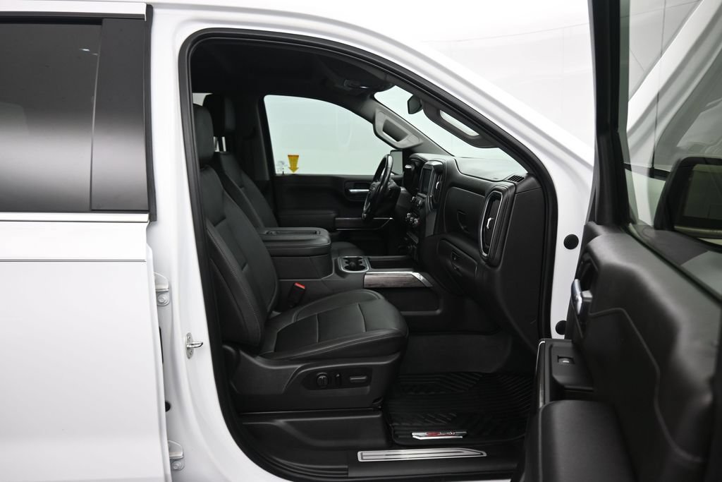 Used 2021 Chevrolet Silverado 1500 LTZ w/ Safety Package II AWD/4WD image 45