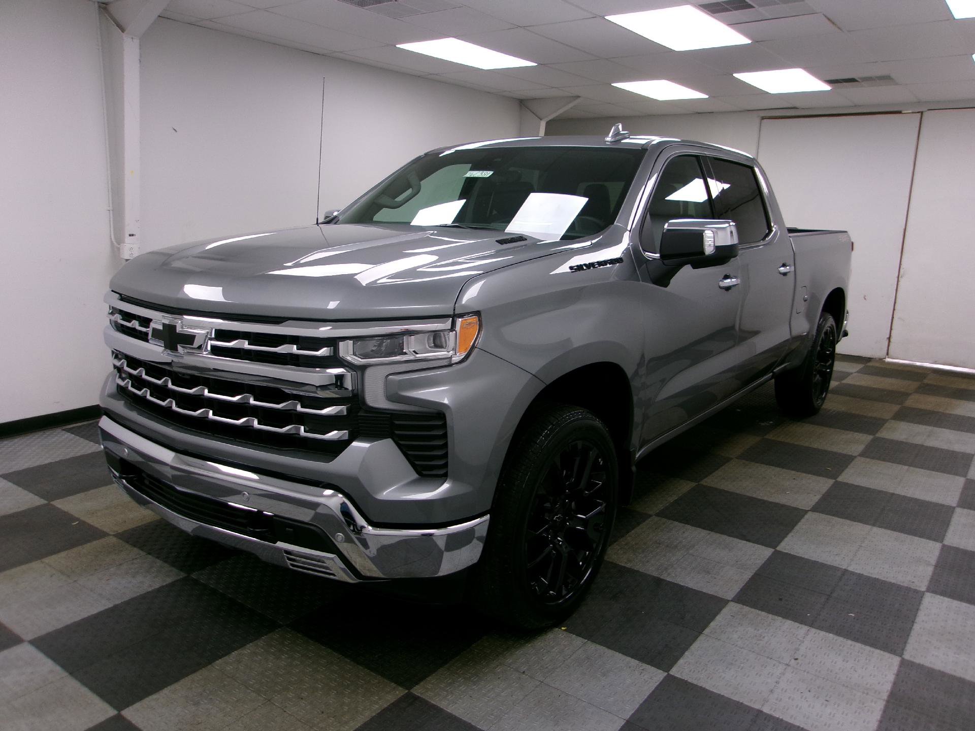 New 2026 Chevrolet Silverado 1500 LTZ w/ Technology Package AWD/4WD image 1