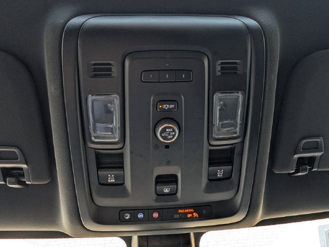 Used 2021 Chevrolet Tahoe Z71 AWD/4WD image 11