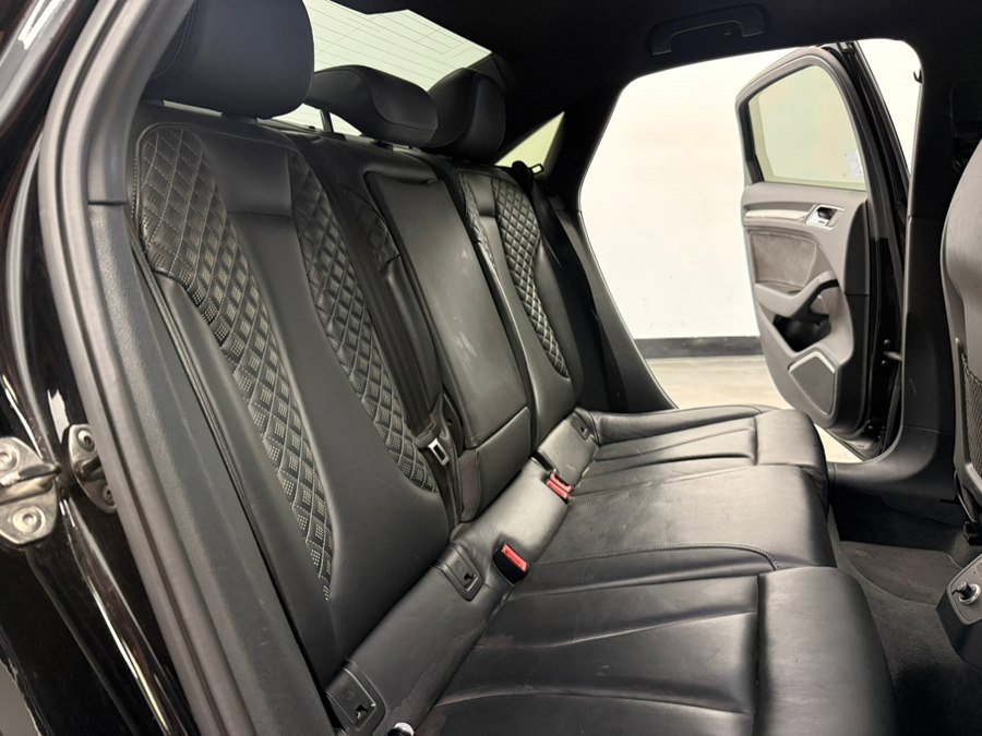Used 2018 Audi RS 3 w/ Technology Package AWD/4WD image 39