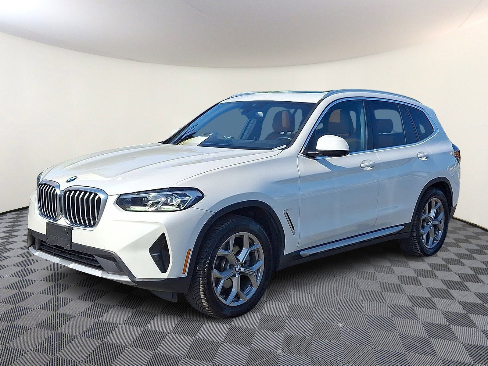 Used 2022 BMW X3 xDrive30i w/ Premium Package 2