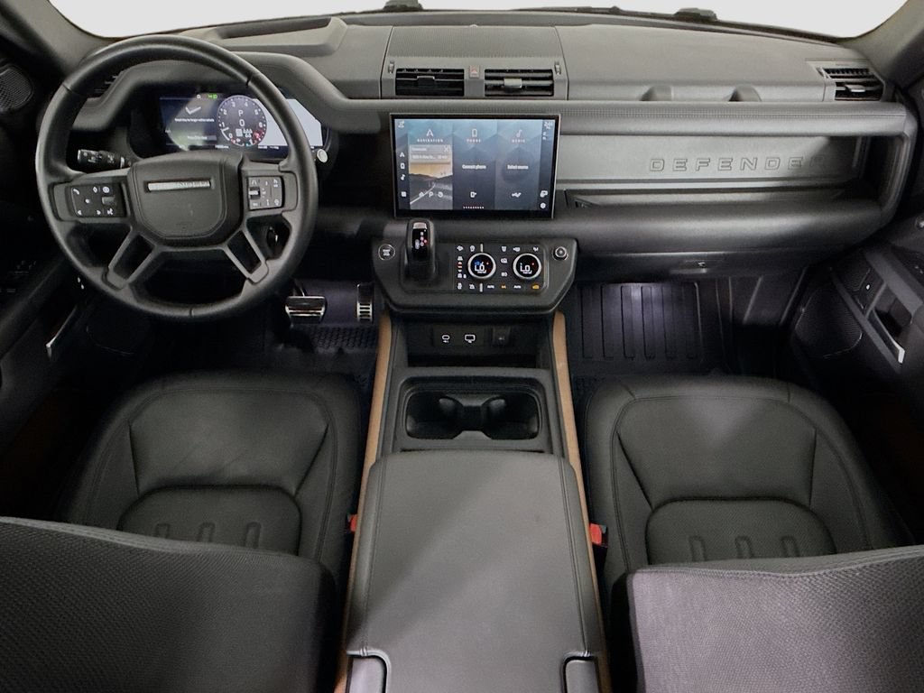 Certified 2024 Land Rover Defender 110 X AWD/4WD image 13