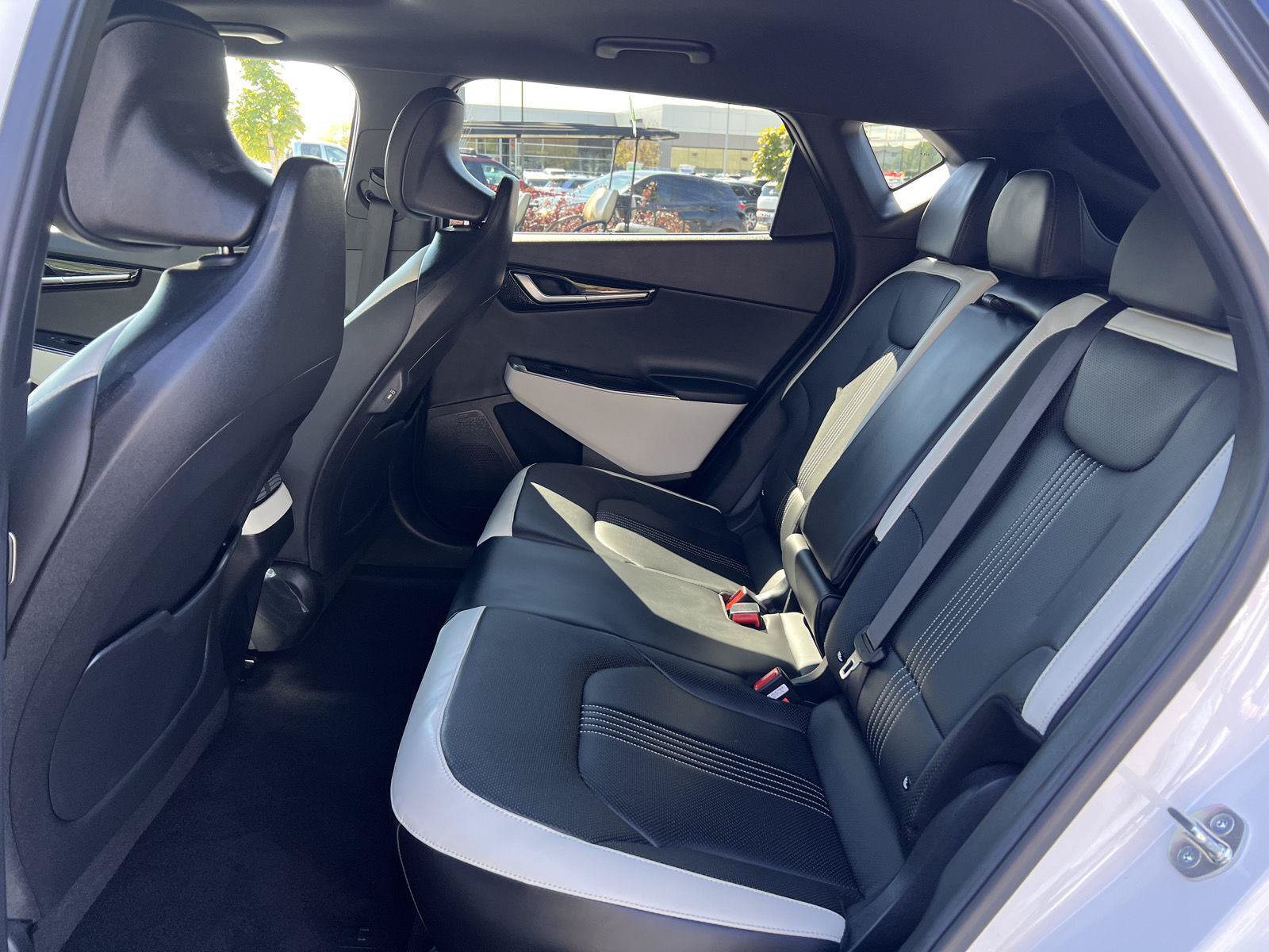 Used 2024 Kia EV6 GT-Line AWD/4WD image 28
