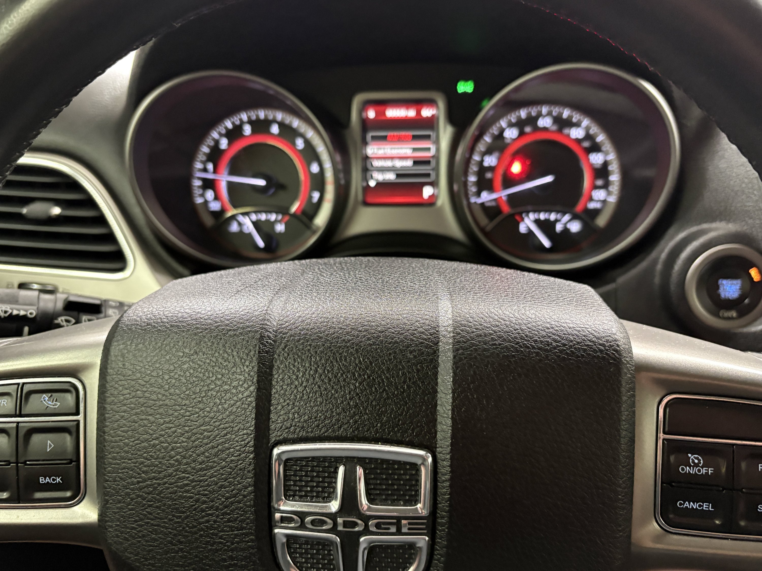 Used 2018 Dodge Journey Crossroad FWD image 28