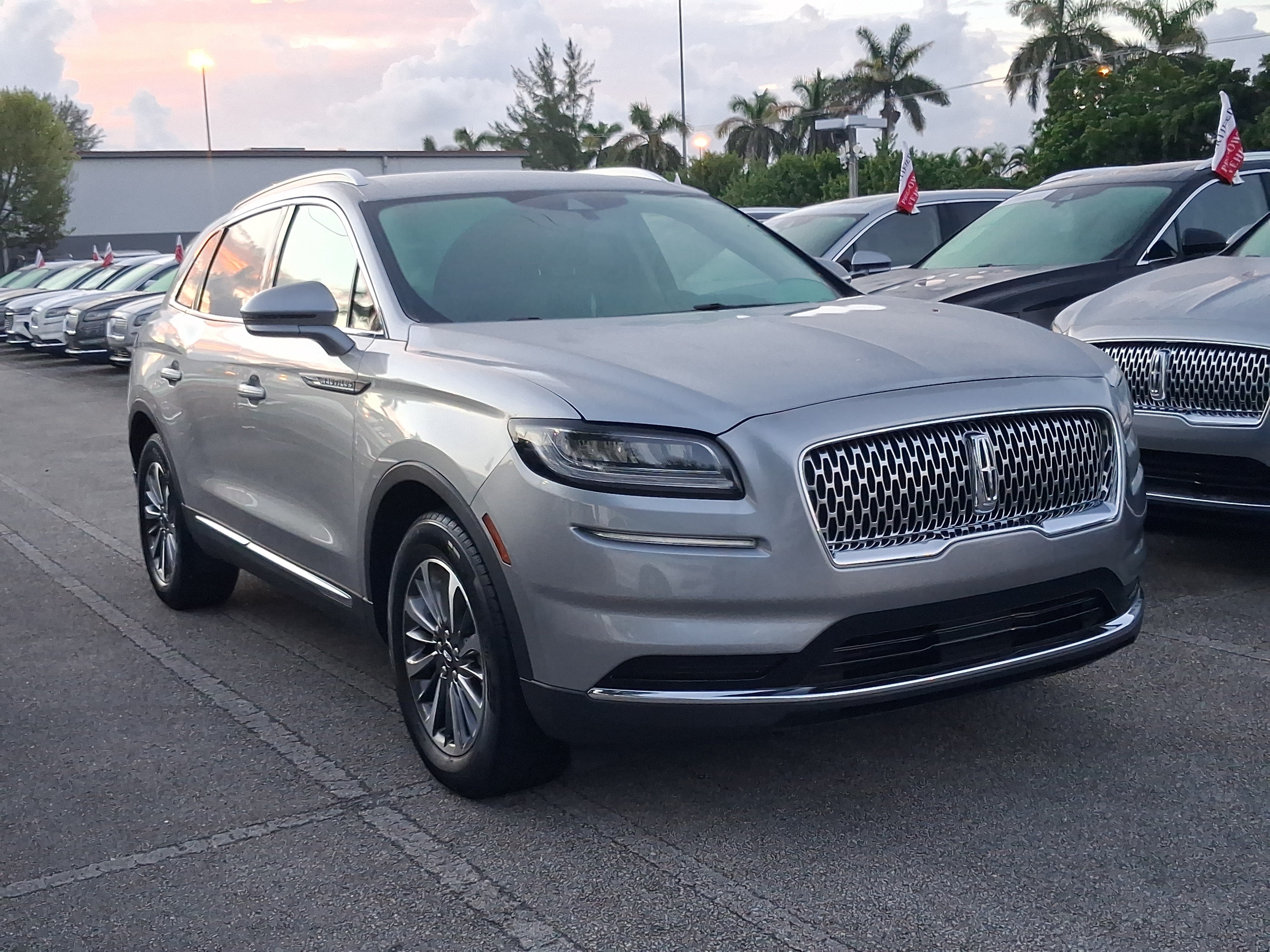 Certified 2023 Lincoln Nautilus FWD w/ Premium Package image 22