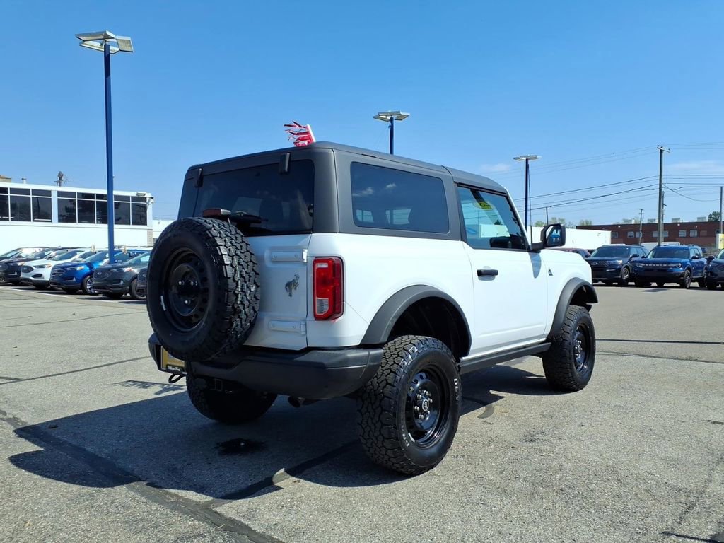 Used 2023 Ford Bronco Black Diamond AWD/4WD image 6