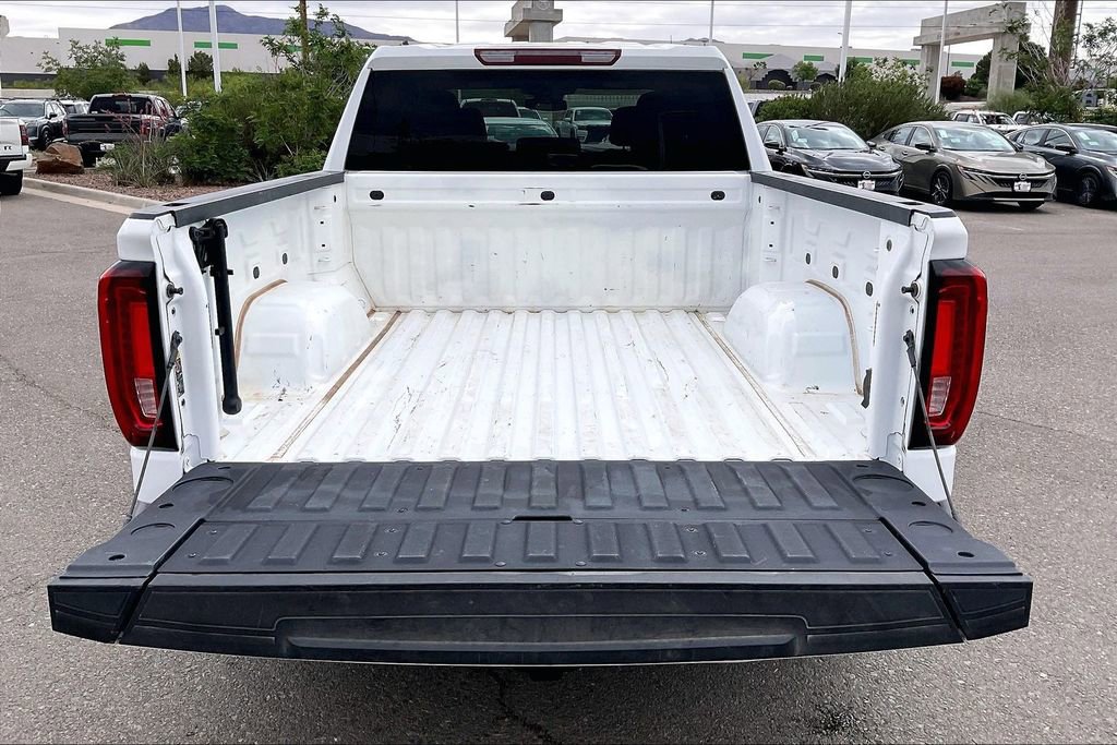 Used 2025 GMC Sierra 1500 SLT RWD image 17