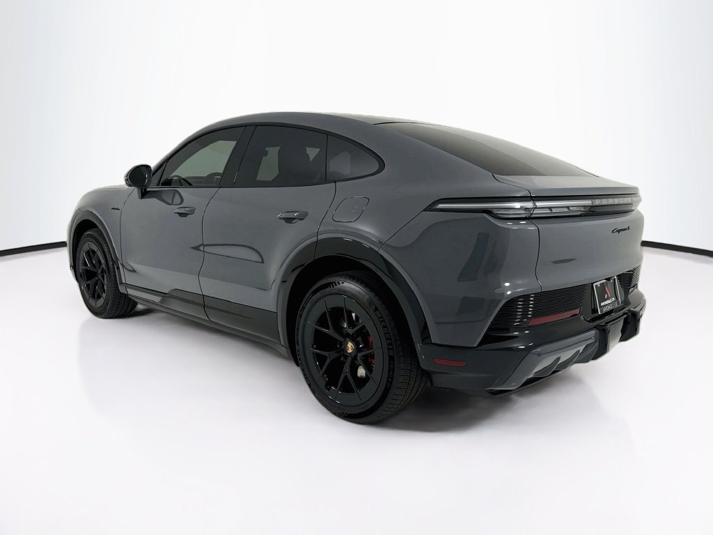 New 2026 Porsche Cayenne S AWD/4WD image 3