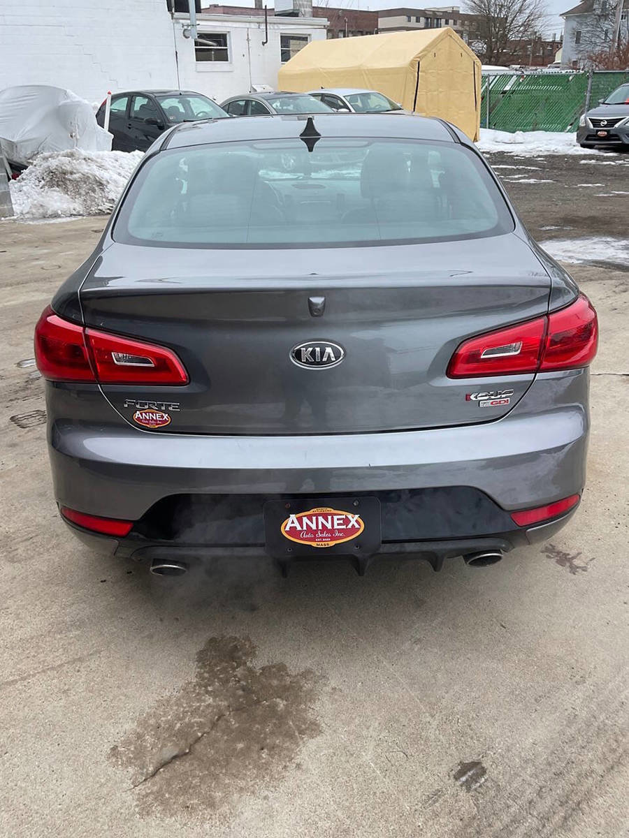 Used 2015 Kia Forte Koup SX image 4