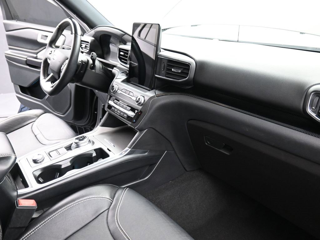 Used 2020 Ford Explorer ST w/ Premium Technology Package image 20