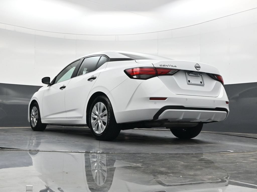 Used 2025 Nissan Sentra S FWD image 34