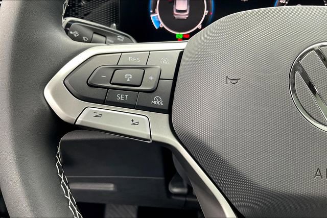 New 2025 Volkswagen Tiguan SE AWD/4WD image 19