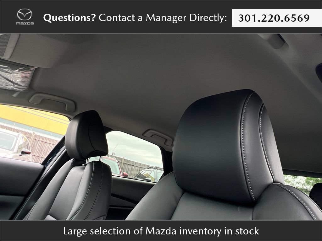 New 2026 MAZDA CX-30 AWD 2.5 S w/ Select Sport Pkg image 17