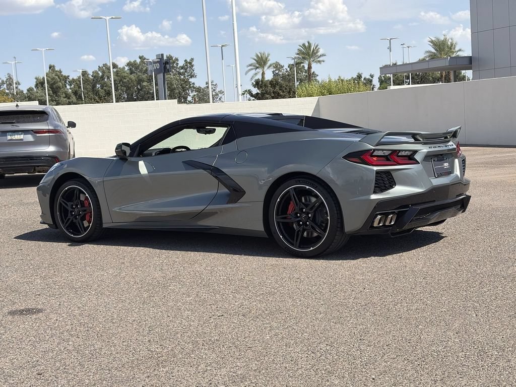 Used 2024 Chevrolet Corvette Stingray Premium Conv w/ Z51 Performance Package RWD image 9