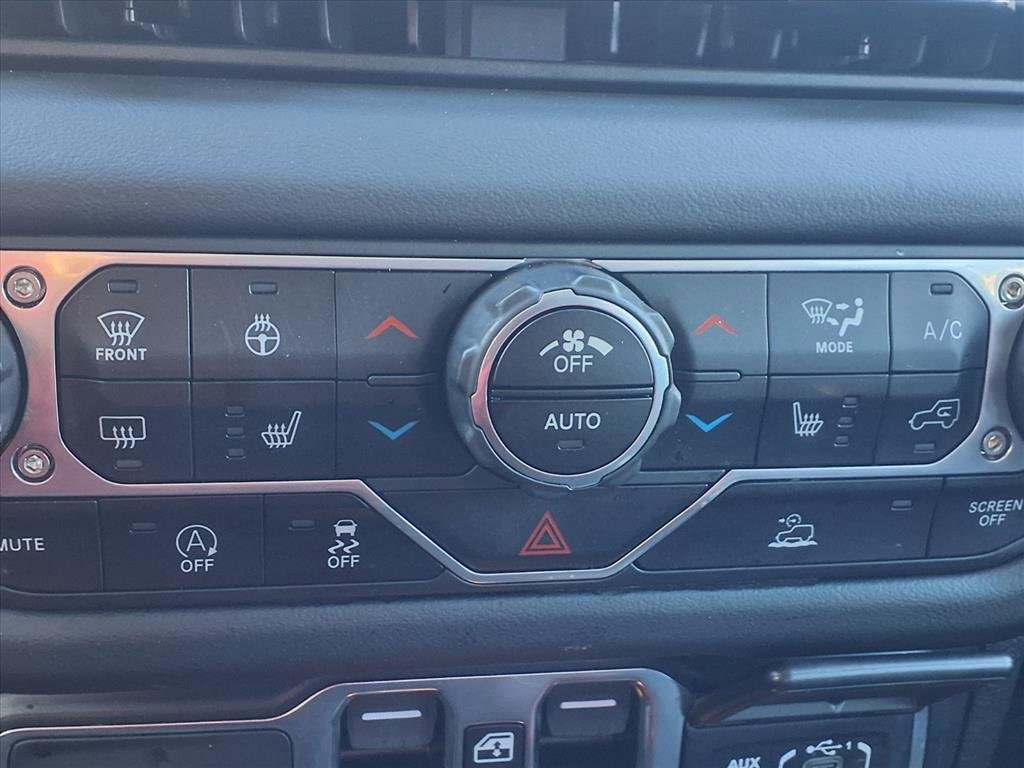 Used 2024 Jeep Gladiator Sport image 6