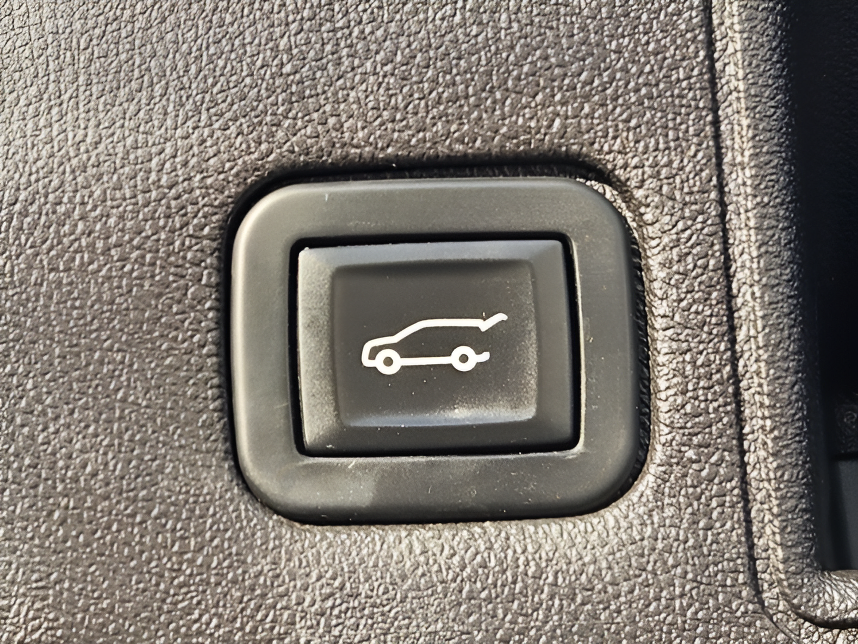 Used 2019 GMC Terrain SLT w/ Preferred Package FWD image 25