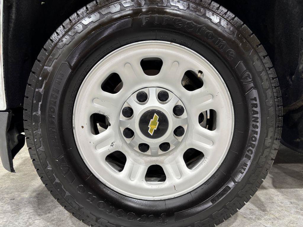 Used 2015 Chevrolet Silverado 3500 W/T RWD image 22