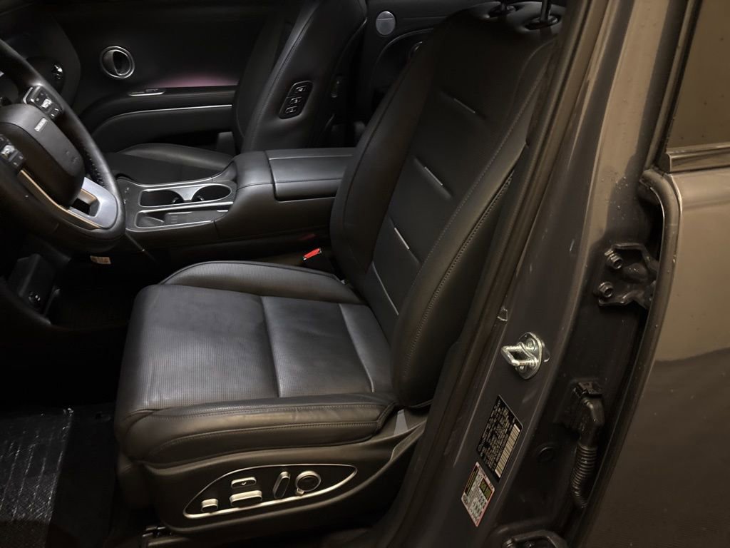 Used 2026 Hyundai Palisade Calligraphy image 11