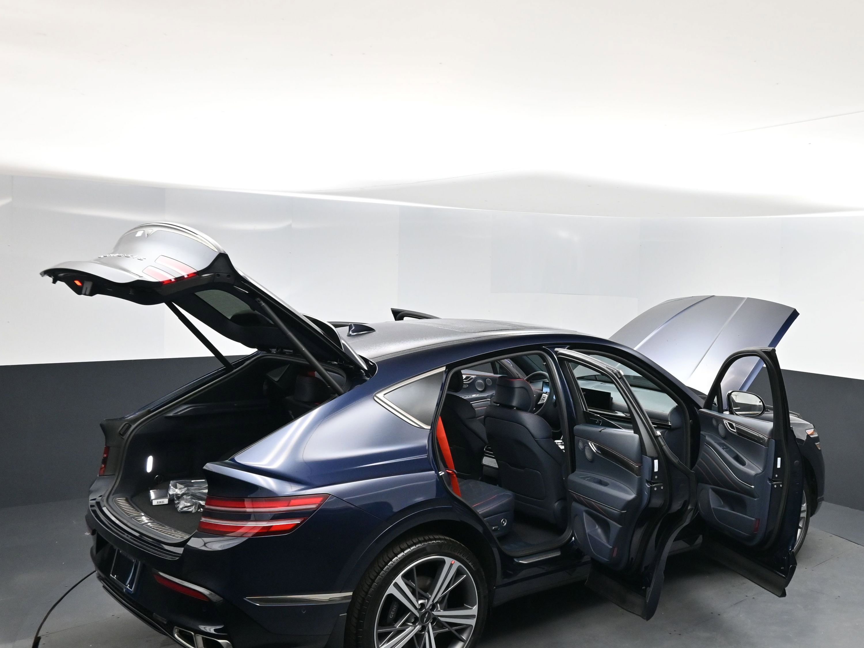 New 2026 Genesis GV80 3.5T e-SC image 18