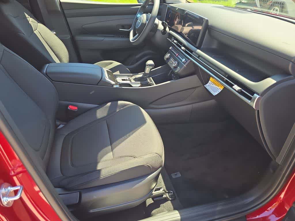 New 2026 Hyundai Tucson SE w/ Tow & Go Package FWD image 22
