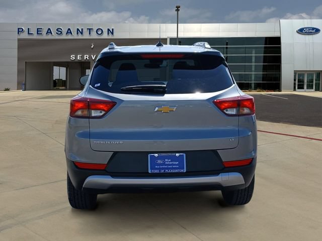Used 2024 Chevrolet TrailBlazer LT FWD image 4